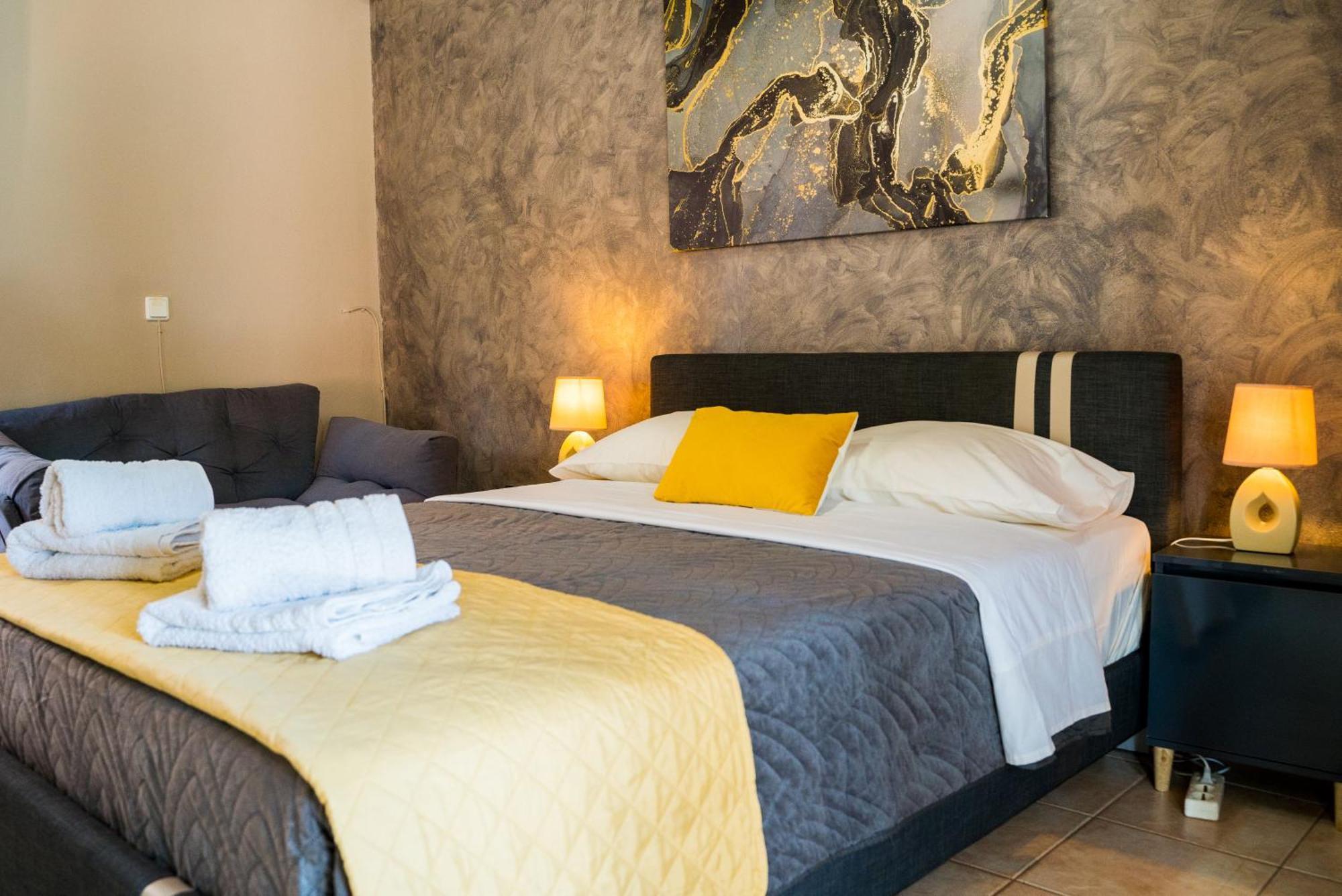 The Dreamhouse Athens Airport Apartment Artemida  Ngoại thất bức ảnh