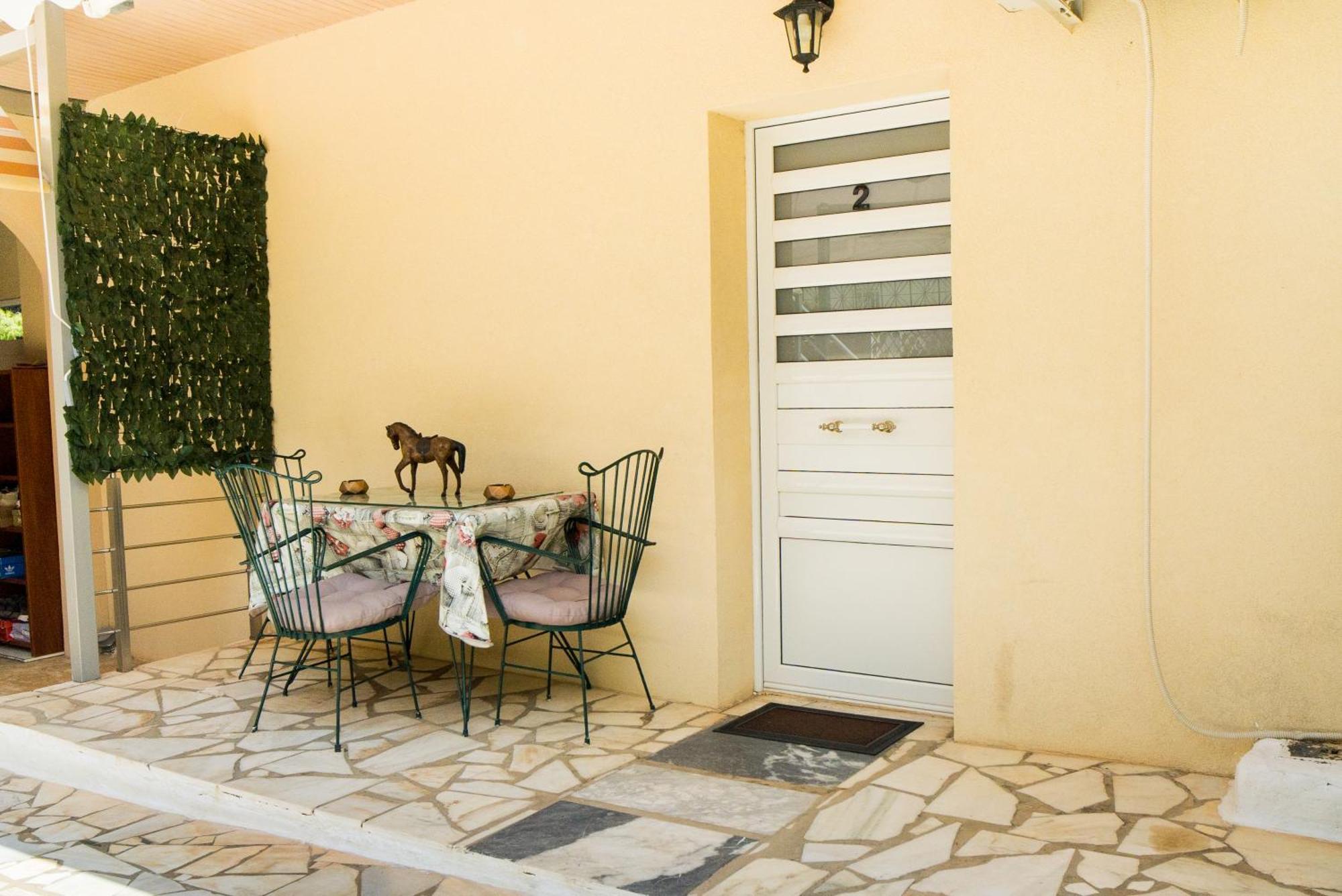 The Dreamhouse Athens Airport Apartment Artemida  Ngoại thất bức ảnh